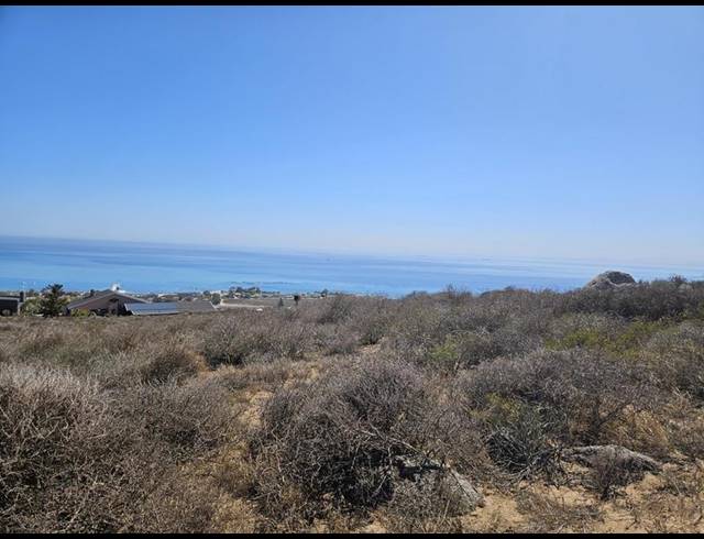 LAND FOR SALE IN BRITANNICA HEIGHTS